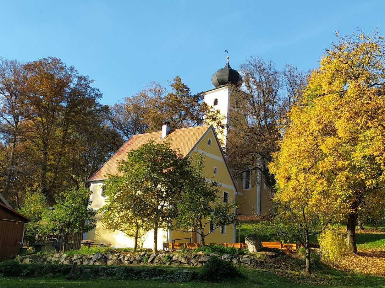 St. Barbara Kirche auf Eixlberg